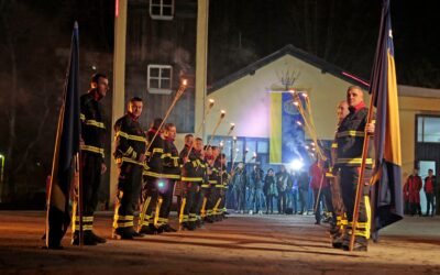 Večeras smo dočekali naše spasioce iz GSS Stanice Tuzla! Dobro nam došli!